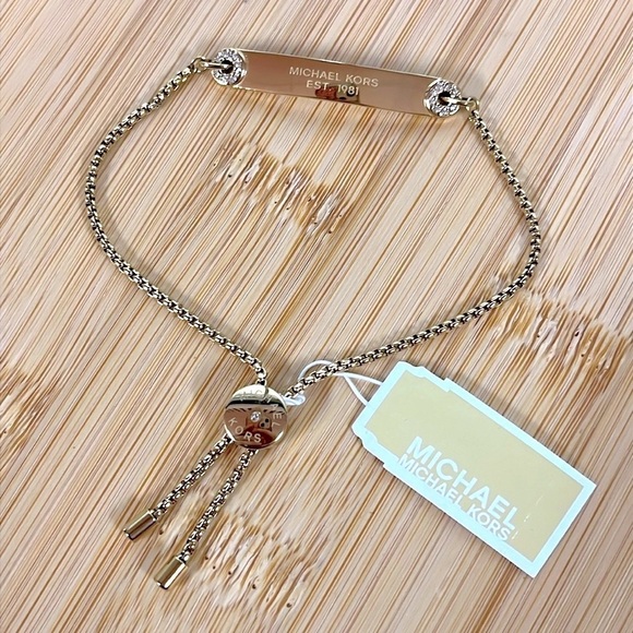 Brand New Michael Kors Gold Tone Nameplate Adjustable Bracelet Haute Hardware - Picture 15 of 15